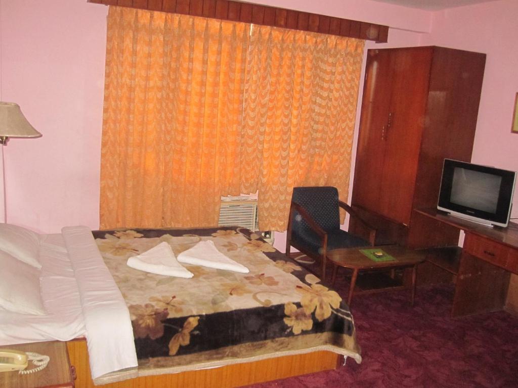 Tasi Dhargey Inn Kathmandu Room photo