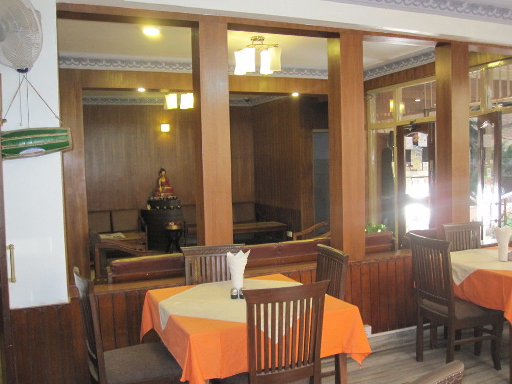 Tasi Dhargey Inn Kathmandu Exterior photo